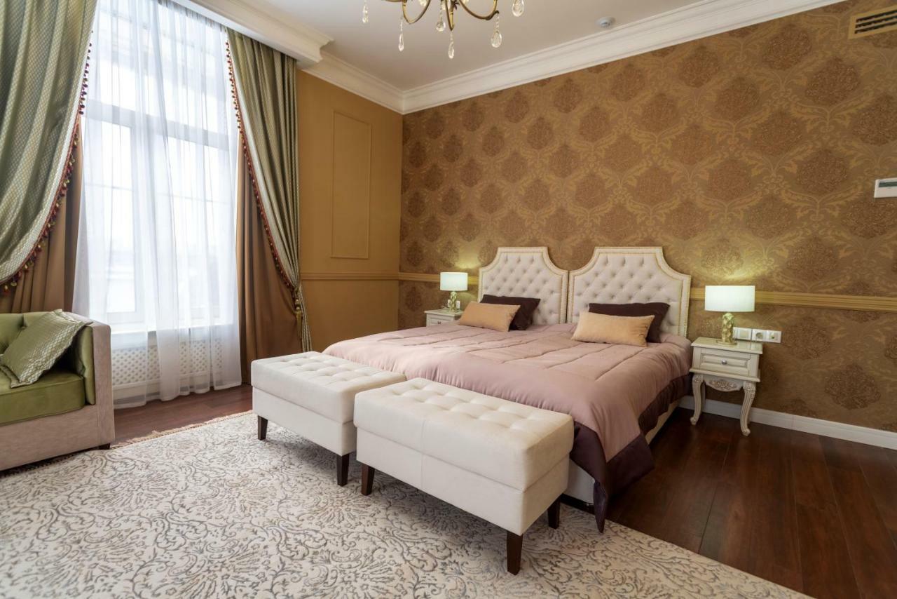 Hotel Royal Bv Ustʼ-Kamenogorsk Zewnętrze zdjęcie